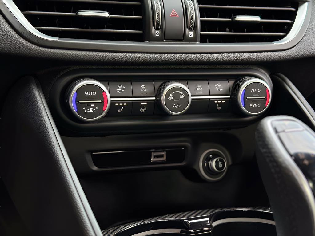 Used 2023 Alfa Romeo Giulia Quadrifoglio w/ Active Assist Plus Package image 15