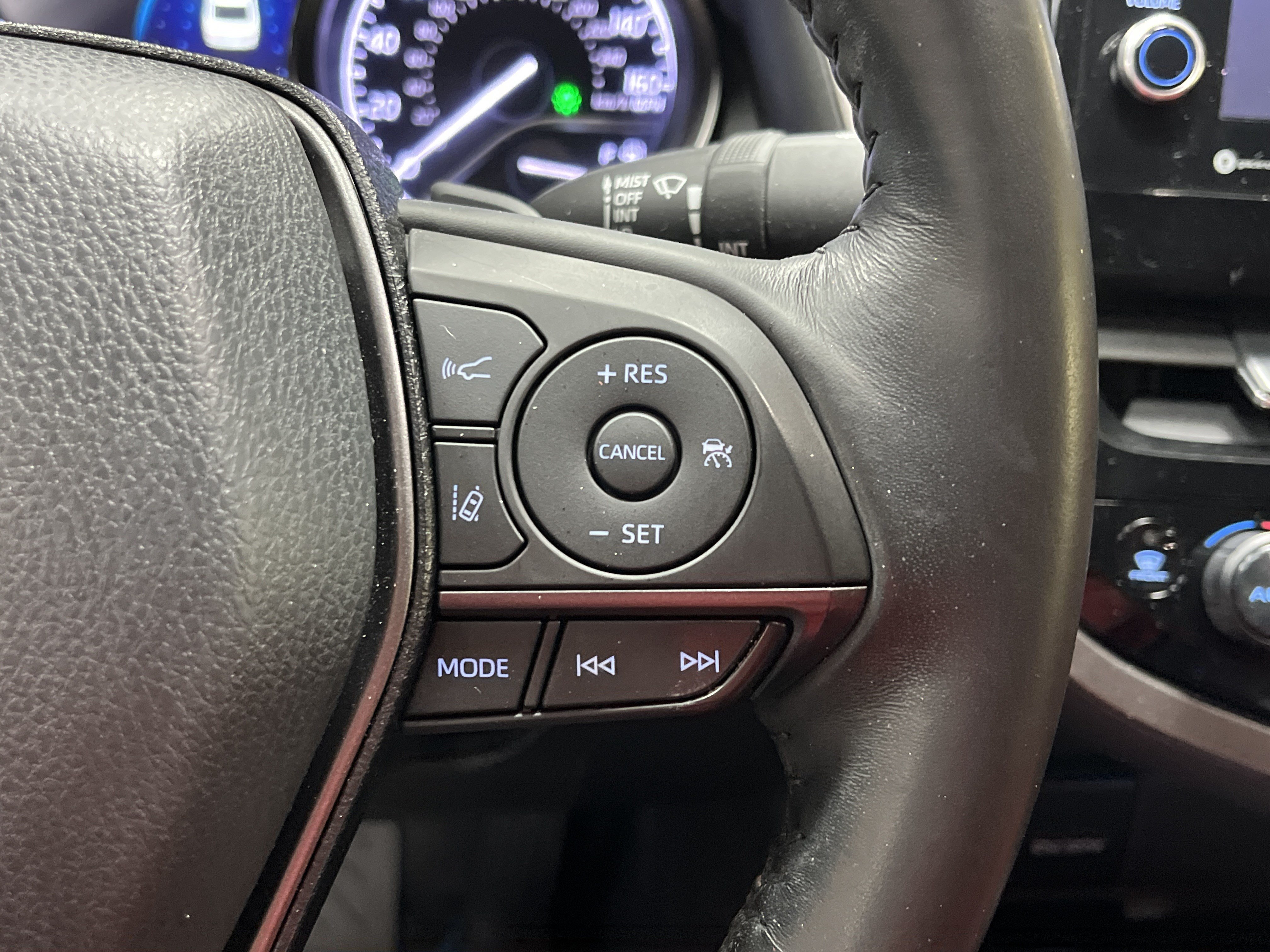 Used 2022 Toyota Camry XSE FWD image 20