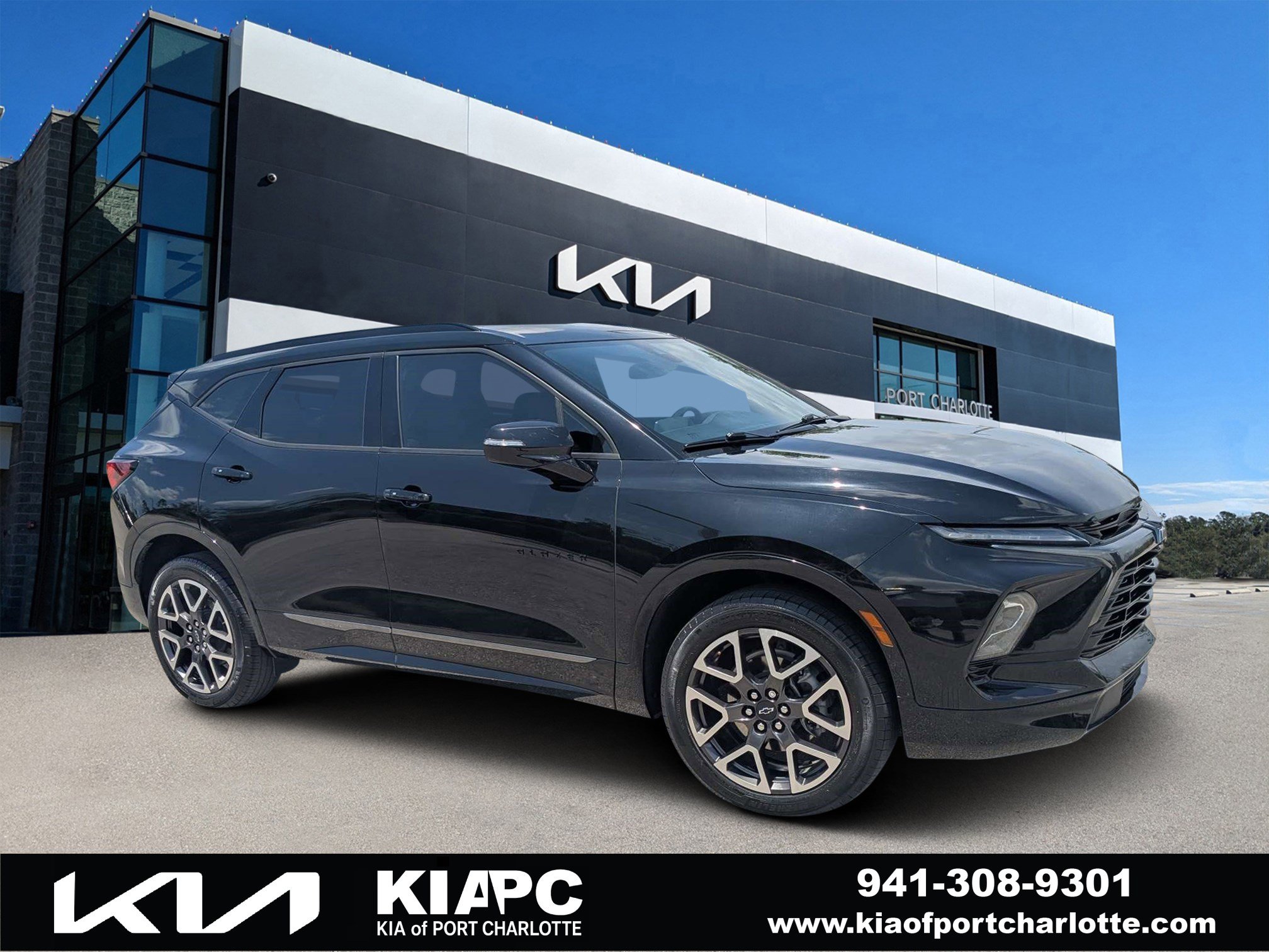 Used 2023 Chevrolet Blazer RS FWD video 1
