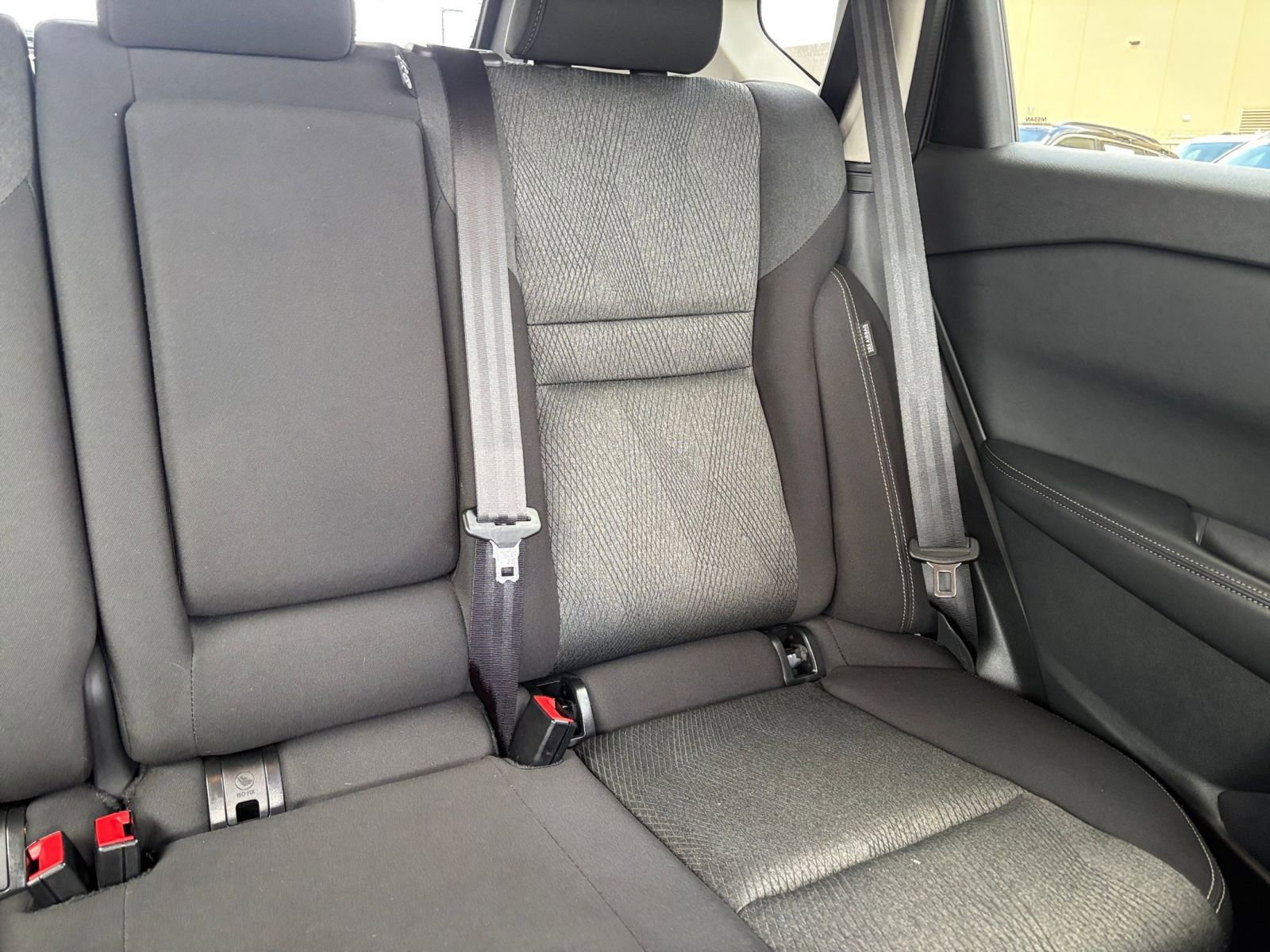 Used 2025 Nissan Rogue SV FWD image 39