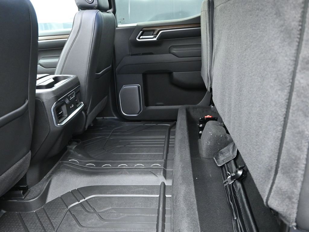 New 2026 Chevrolet Silverado 1500 High Country image 17