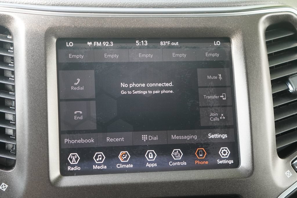 Used 2019 Jeep Cherokee Trailhawk w/ Cold Weather Group AWD/4WD image 32