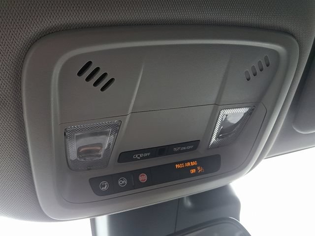 Used 2025 Chevrolet Malibu LS FWD image 25