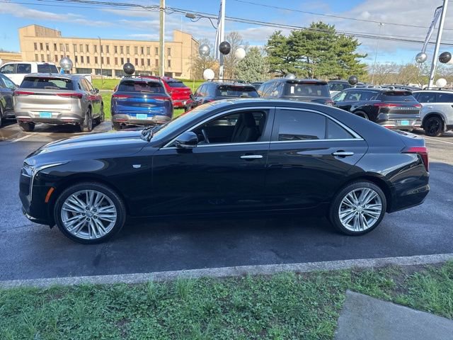 Used 2025 Cadillac CT4 Premium Luxury image 3