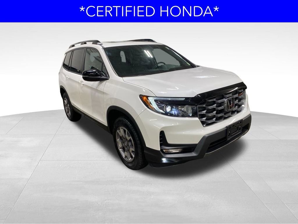 Certified 2023 Honda Passport TrailSport image 2