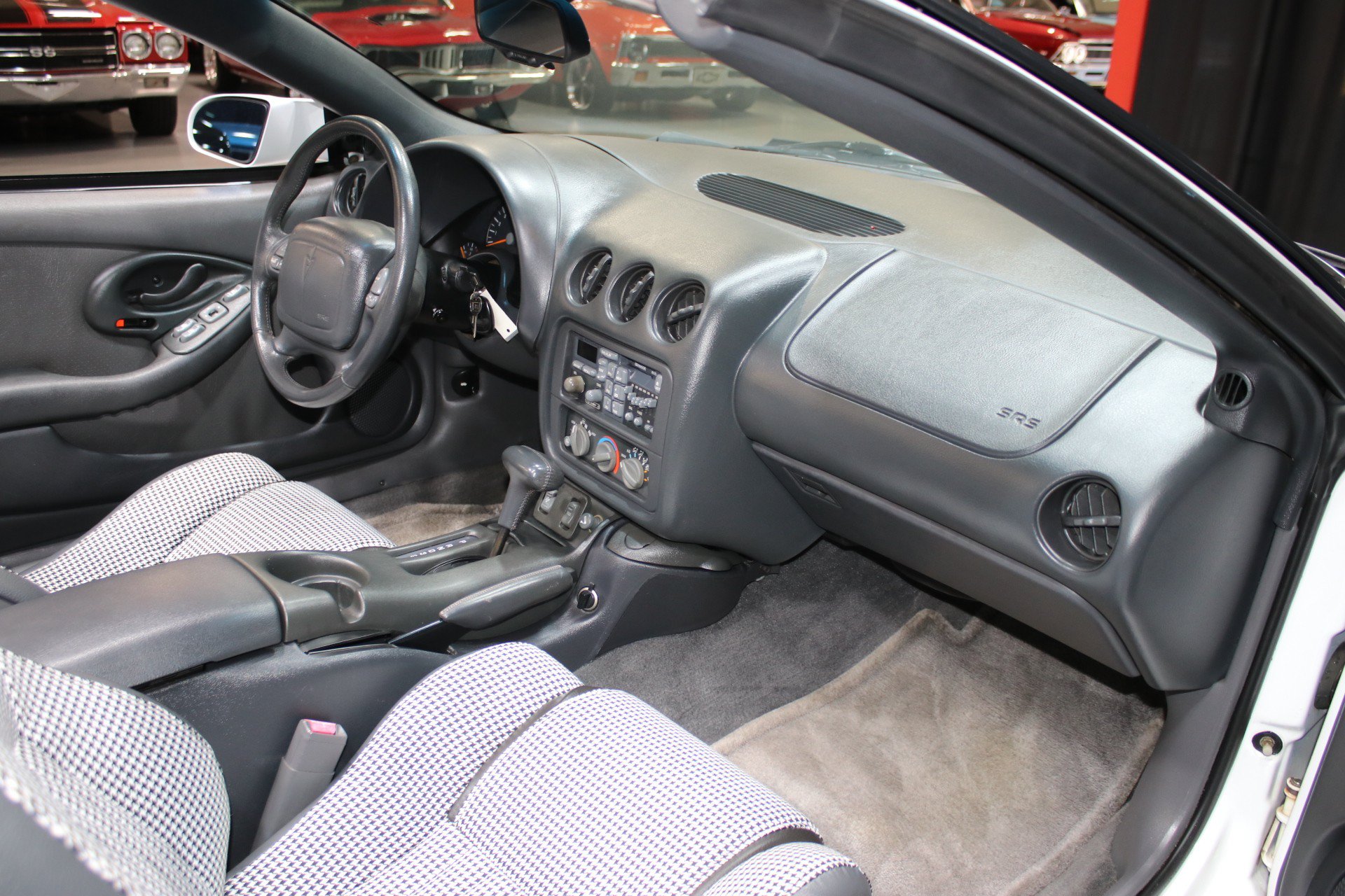 Used 1997 Pontiac Firebird Trans Am RWD image 58