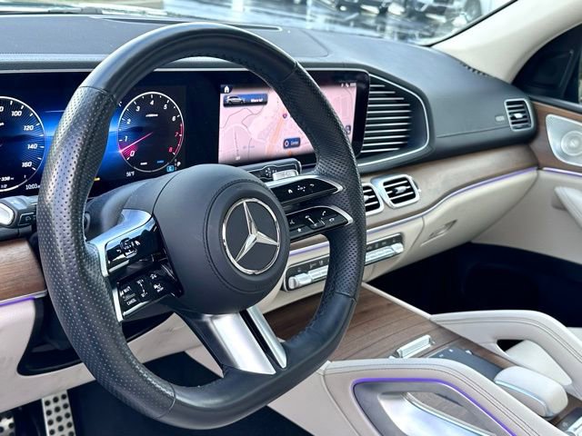 Used 2024 Mercedes-Benz GLS 450 4MATIC image 16