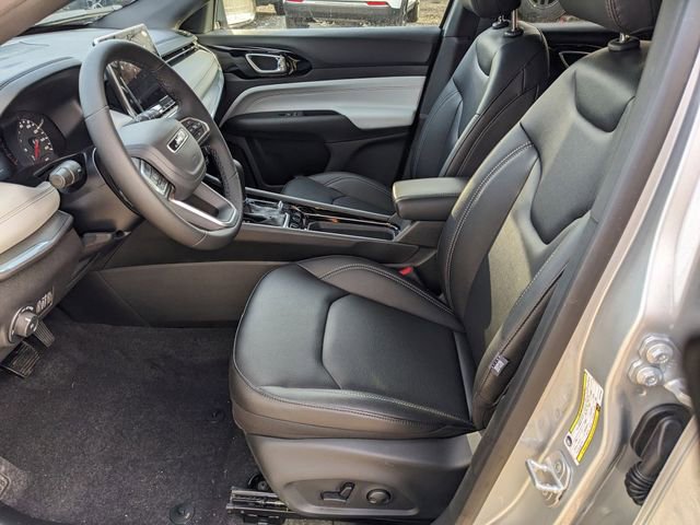 New 2025 Jeep Compass Limited w/ Sun & Sound Group image 6