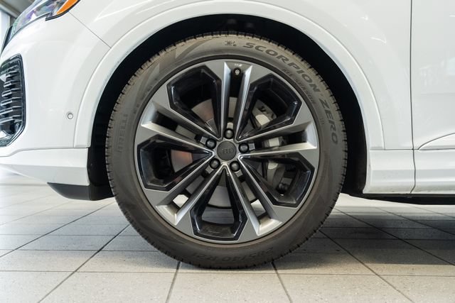 Used 2026 Audi Q7 3.0T Premium Plus AWD/4WD image 7