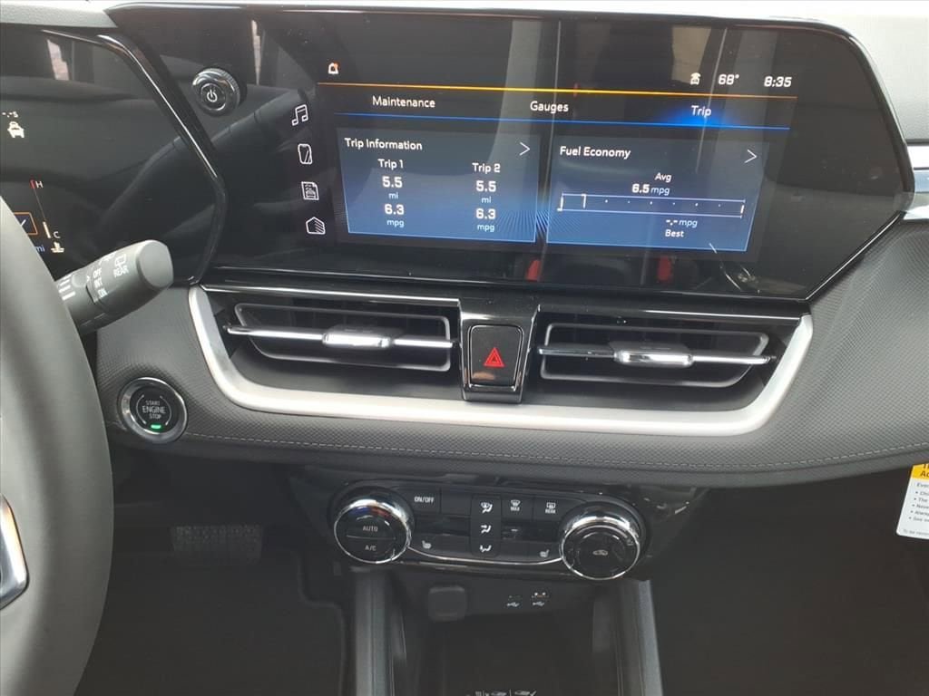 New 2026 Chevrolet TrailBlazer LT w/ Convenience Package AWD/4WD image 23