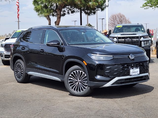 New 2026 Volkswagen Tiguan S AWD/4WD image 1