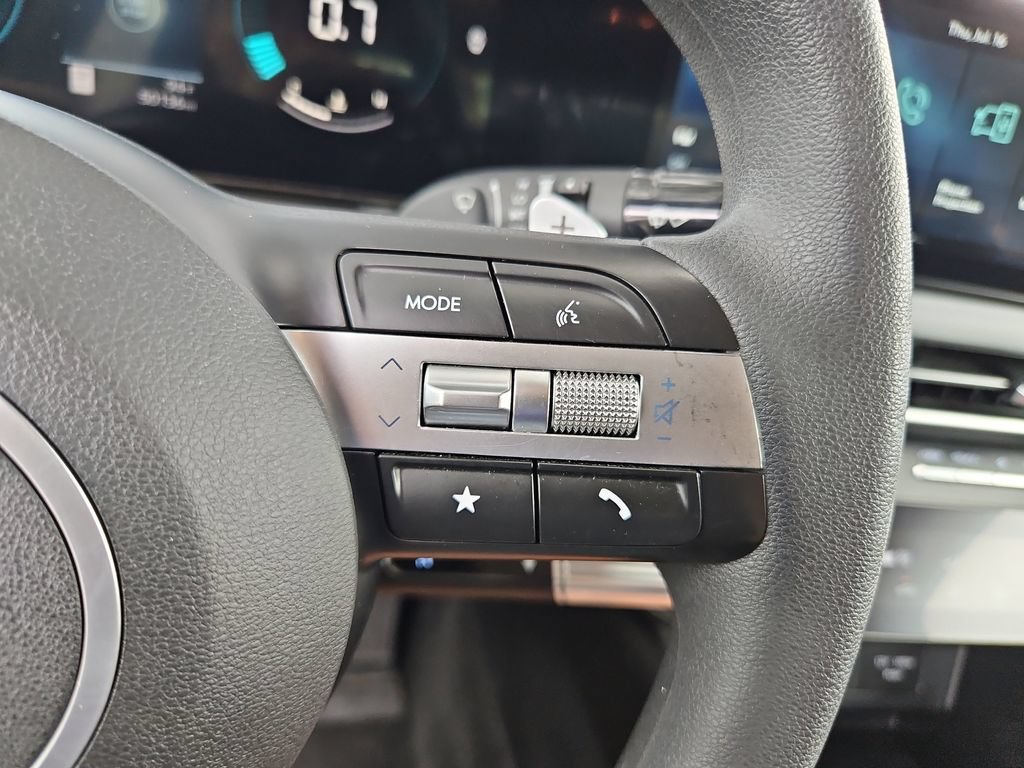 Used 2024 Hyundai Sonata SEL FWD image 12