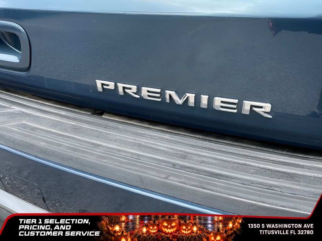 Used 2025 Chevrolet Suburban Premier RWD image 41