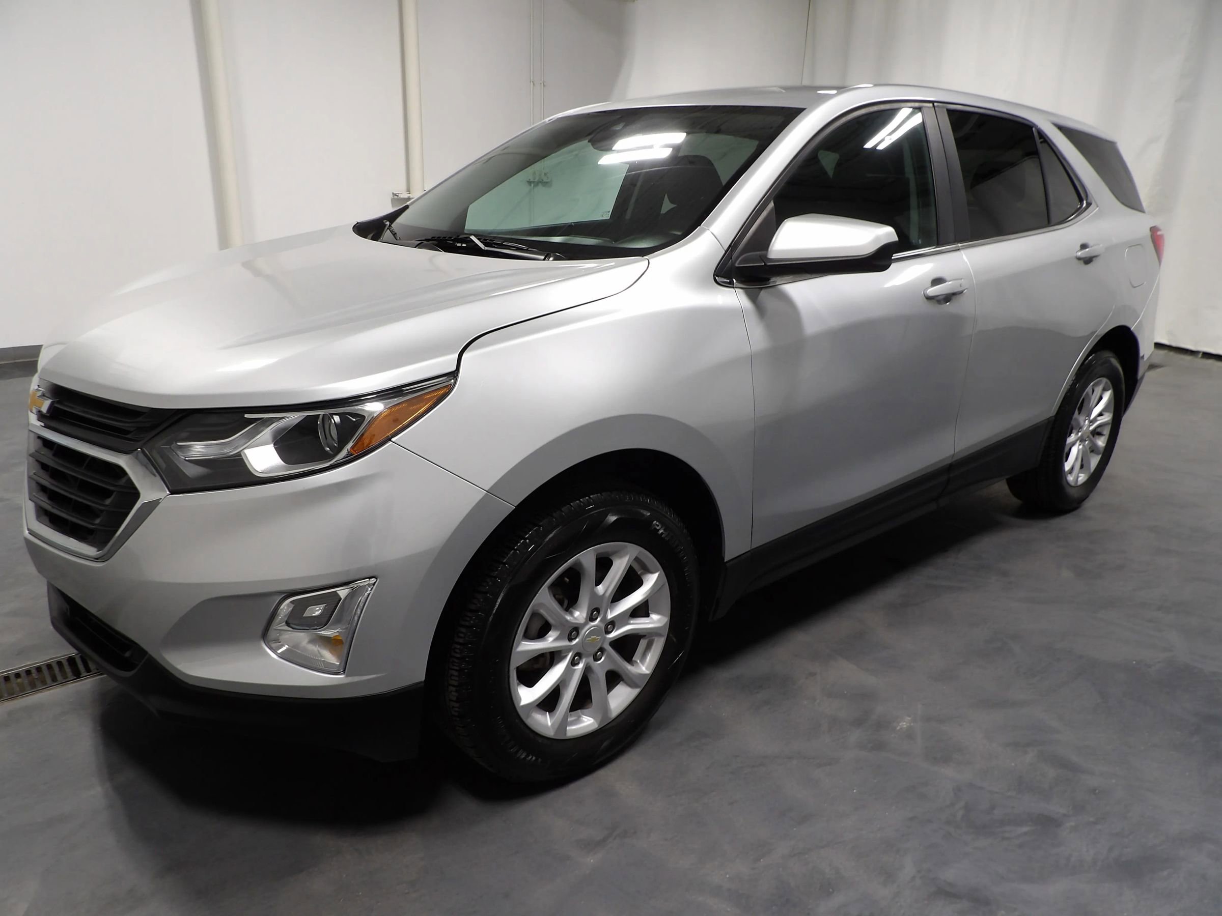 Used 2021 Chevrolet Equinox LT AWD/4WD image 4