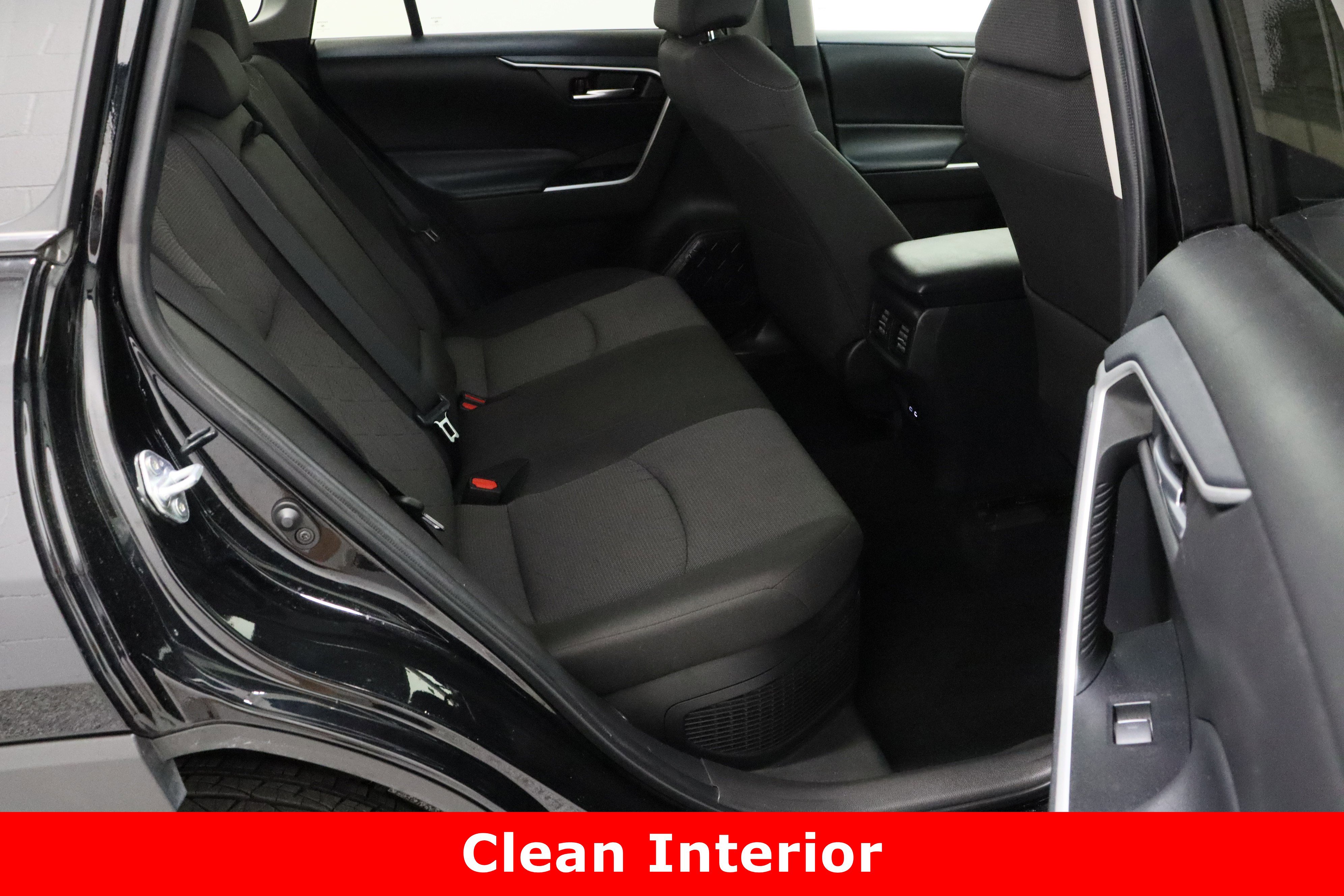 Certified 2025 Toyota RAV4 XLE image 34