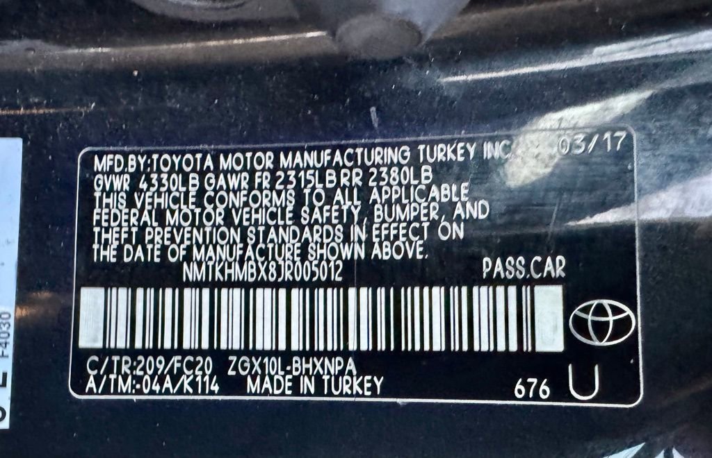 Used 2018 Toyota C-HR XLE image 29