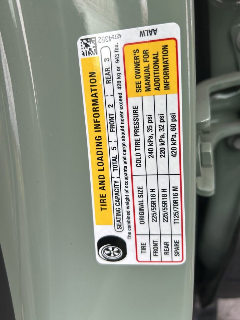 Used 2025 Chevrolet Trax ACTIV w/ Driver Confidence Package image 44