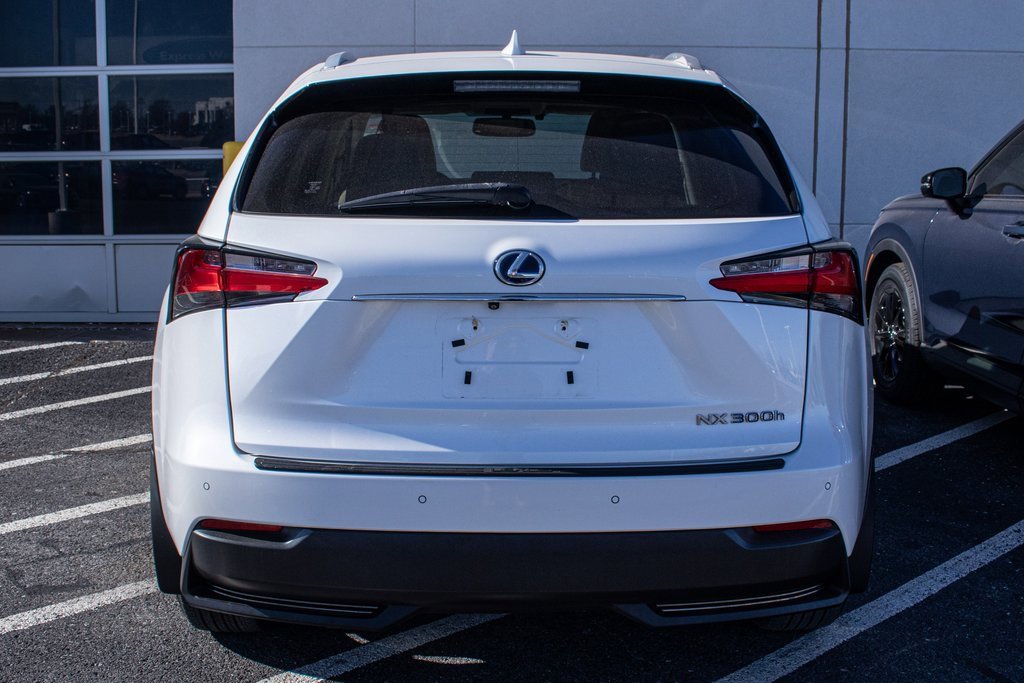 Used 2017 Lexus NX 300h AWD w/ Premium Package image 5