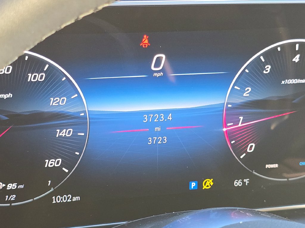 Used 2026 Mercedes-Benz GLC 300 4MATIC image 27