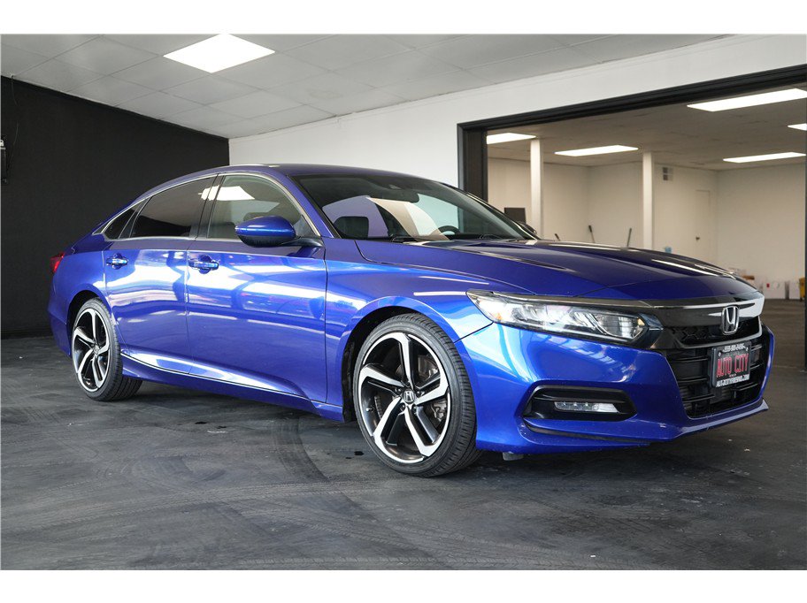Used 2018 Honda Accord Sport image 1