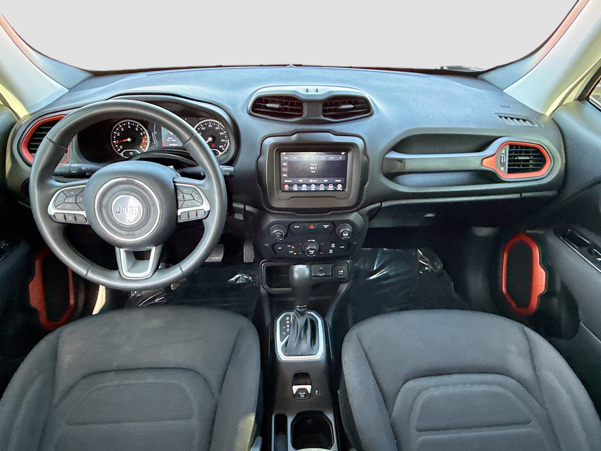 Used 2020 Jeep Renegade Latitude image 15