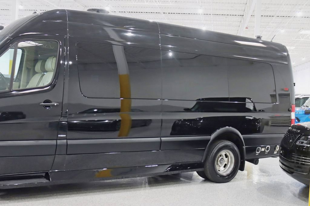 Used 2015 Mercedes-Benz Sprinter 3500 image 3