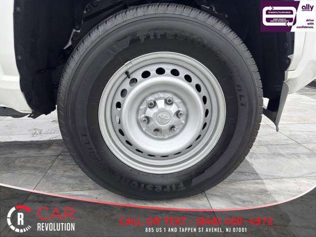 Used 2024 Toyota Tacoma SR image 9