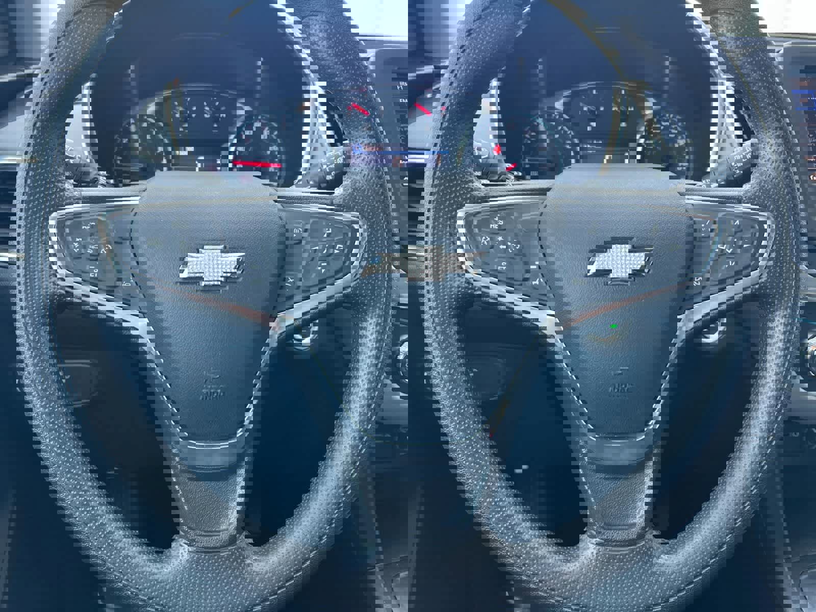 Used 2023 Chevrolet Equinox LS w/ LS Convenience Package image 23