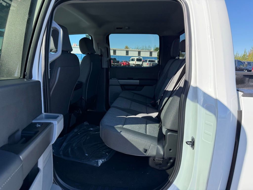 New 2026 Ford F350 XL image 18