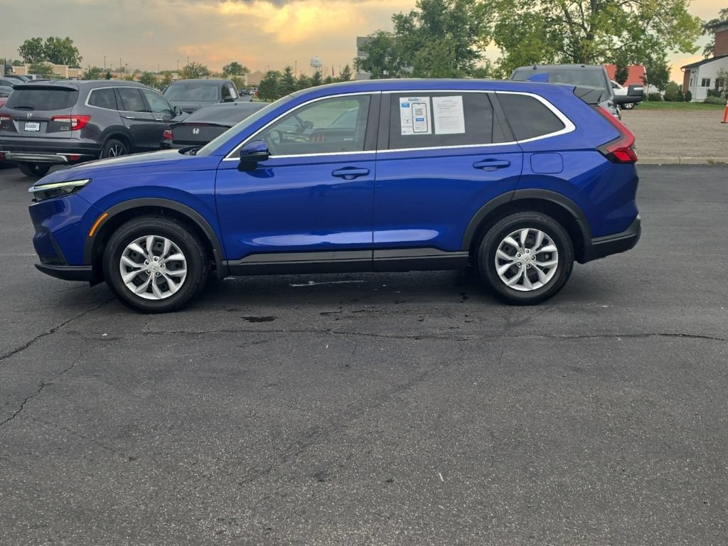 Used 2025 Honda CR-V LX image 4