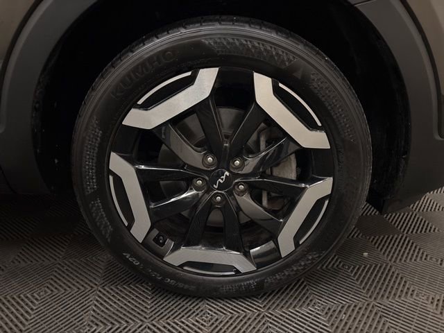 Certified 2024 Kia Telluride S image 28