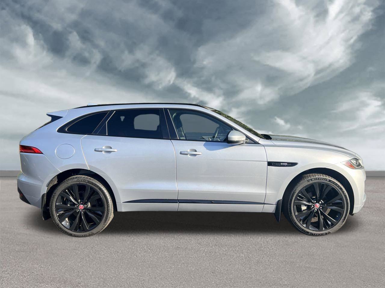 Used 2018 Jaguar F-PACE R-Sport AWD/4WD image 6