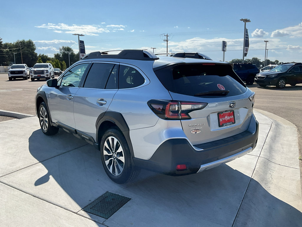 New 2025 Subaru Outback Touring XT image 5