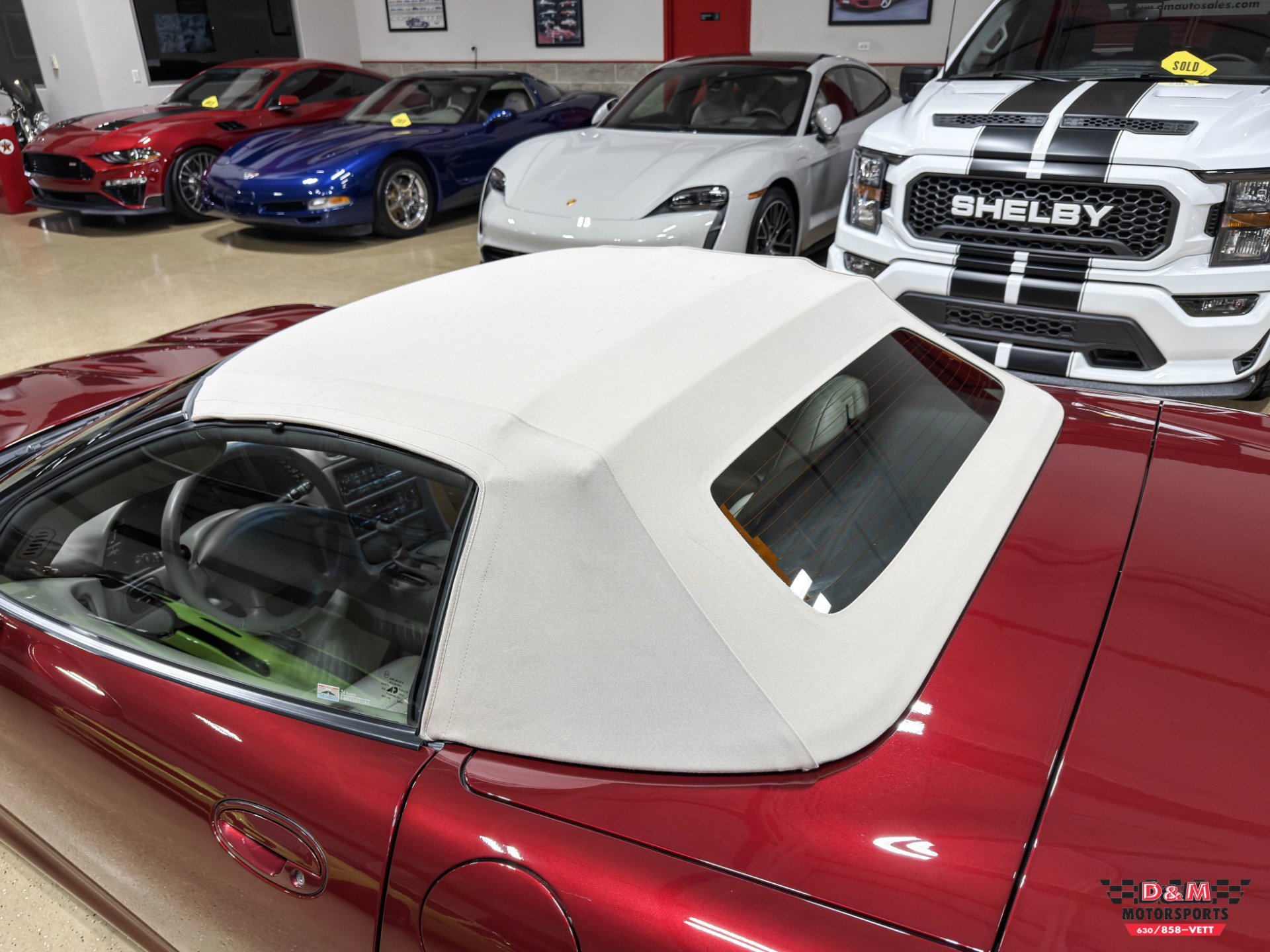 Used 2003 Chevrolet Corvette 50TH Anniversary Convertible w/ Preferred Equipment Group1 image 39