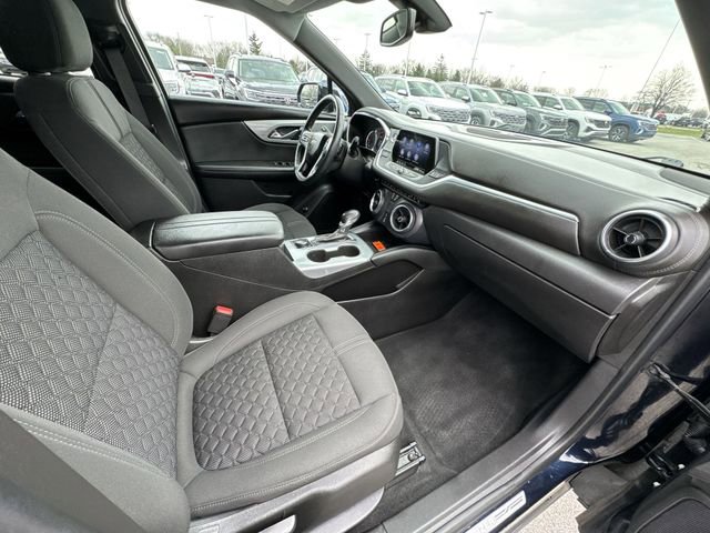 Used 2020 Chevrolet Blazer LT image 28