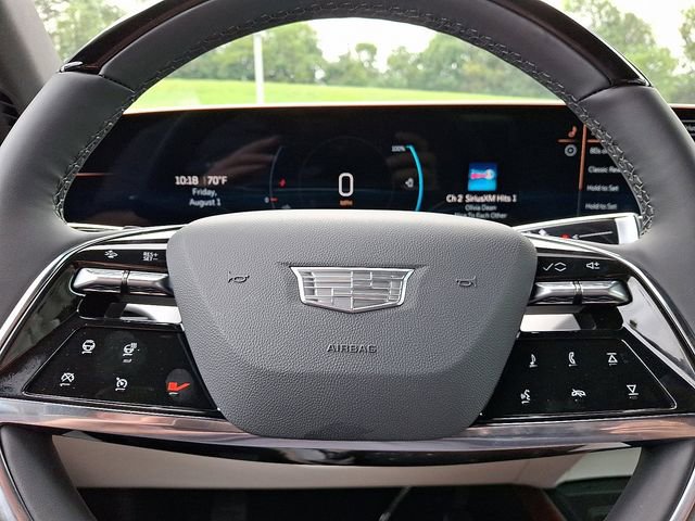 New 2026 Cadillac Vistiq Luxury w/ LPO, Floor Liner Package image 13