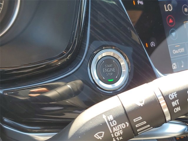 New 2025 Cadillac XT6 Premium Luxury w/ LPO, ONYX Package image 16