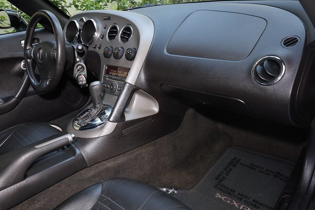 Used 2007 Pontiac Solstice GXP w/ Premium Package RWD image 33