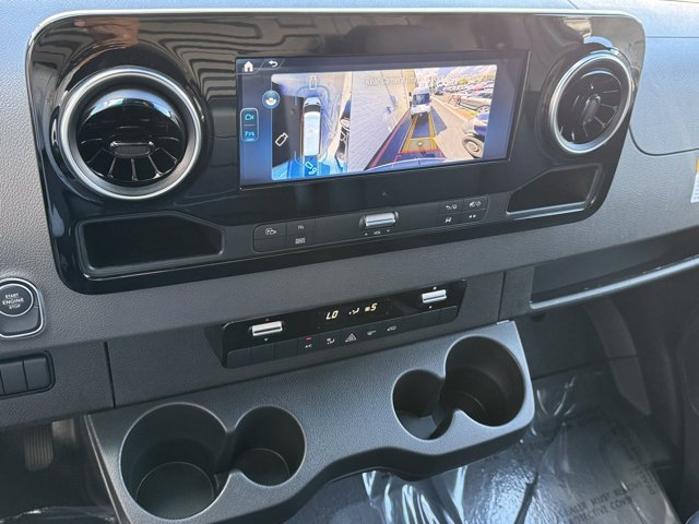 New 2026 Mercedes-Benz Sprinter 2500 image 8