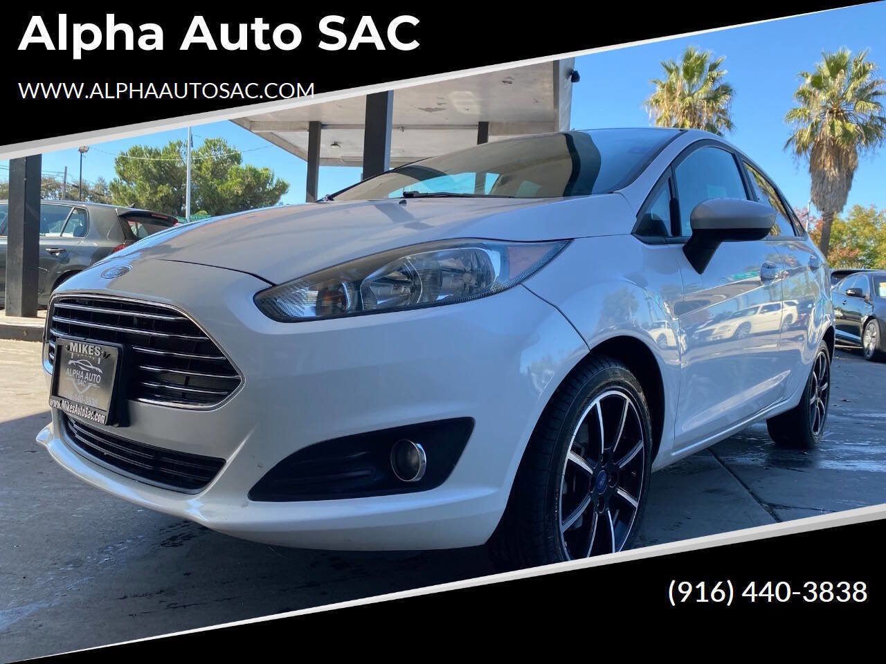 Used 2018 Ford Fiesta SE w/ Equipment Group 201A image 1