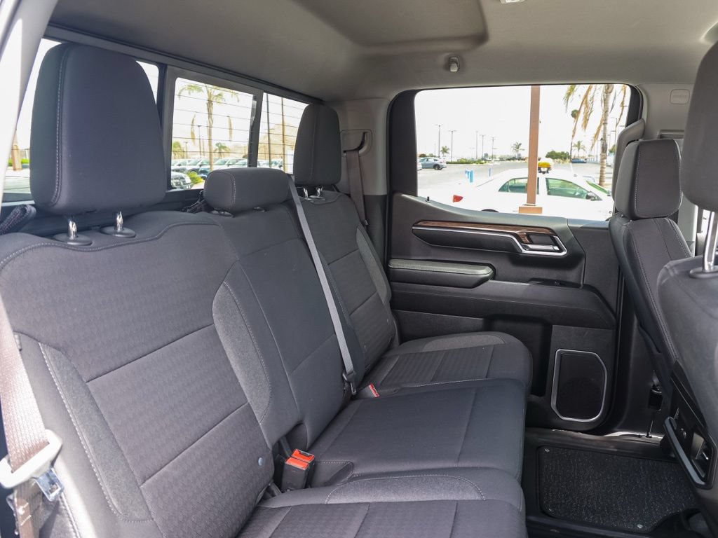 Used 2024 Chevrolet Silverado 1500 RST w/ Convenience Package II AWD/4WD image 17