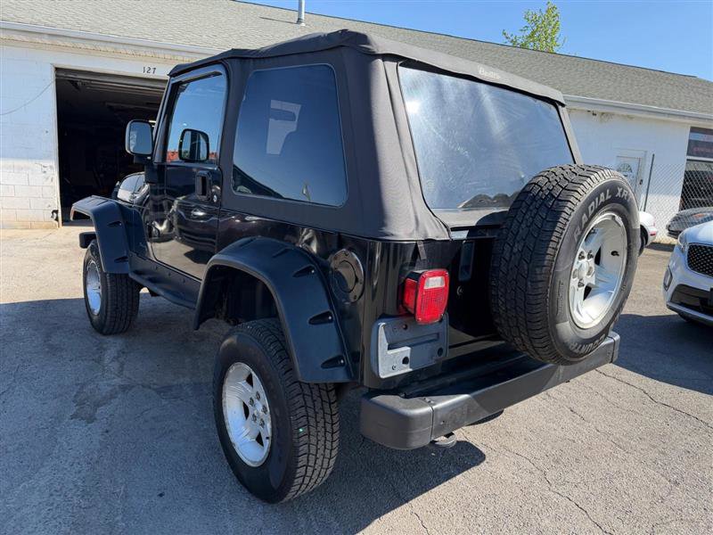 Used 2006 Jeep Wrangler X AWD/4WD image 4