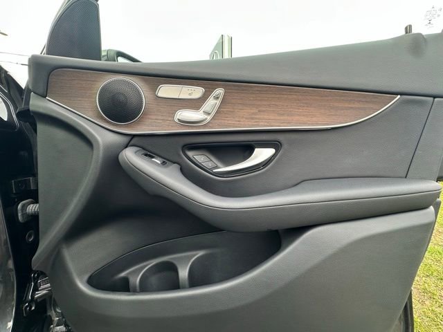Certified 2022 Mercedes-Benz GLC 300 4MATIC image 27
