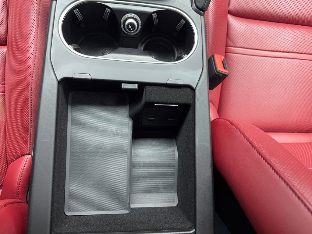 Used 2022 Porsche Cayenne image 35