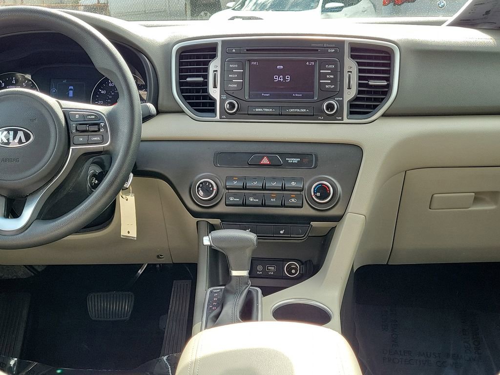 Used 2017 Kia Sportage LX w/ LX Popular Package image 15