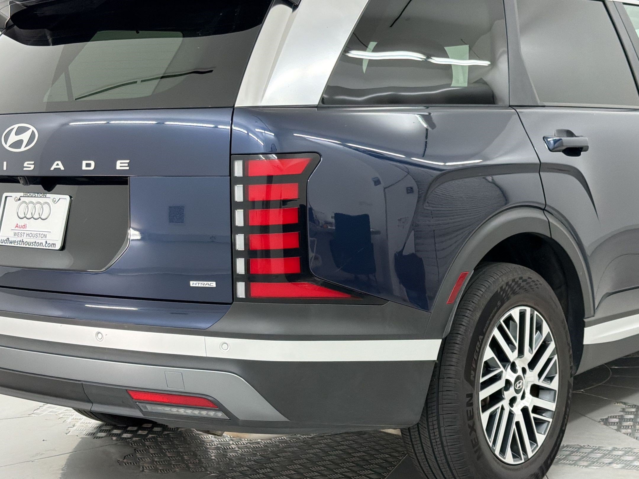 Used 2026 Hyundai Palisade SEL AWD/4WD image 25
