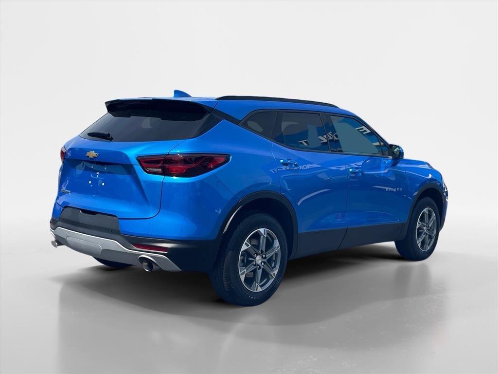 Used 2024 Chevrolet Blazer LT w/ Convenience Package FWD image 7