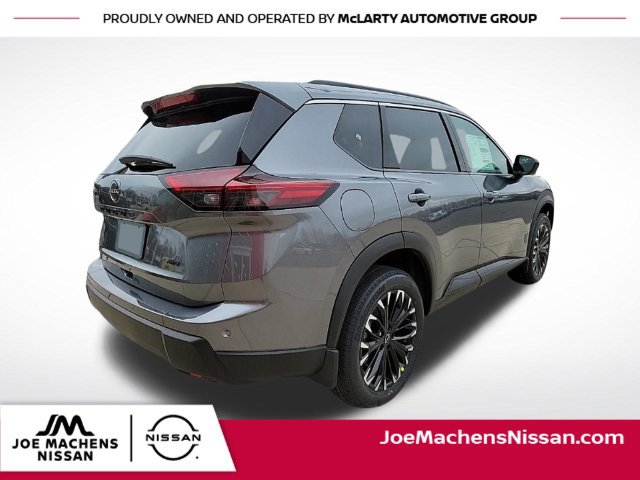 New 2026 Nissan Rogue Dark Armor AWD/4WD image 6