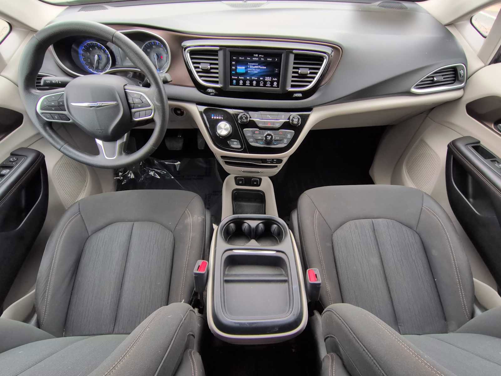 Used 2018 Chrysler Pacifica Touring Plus image 13