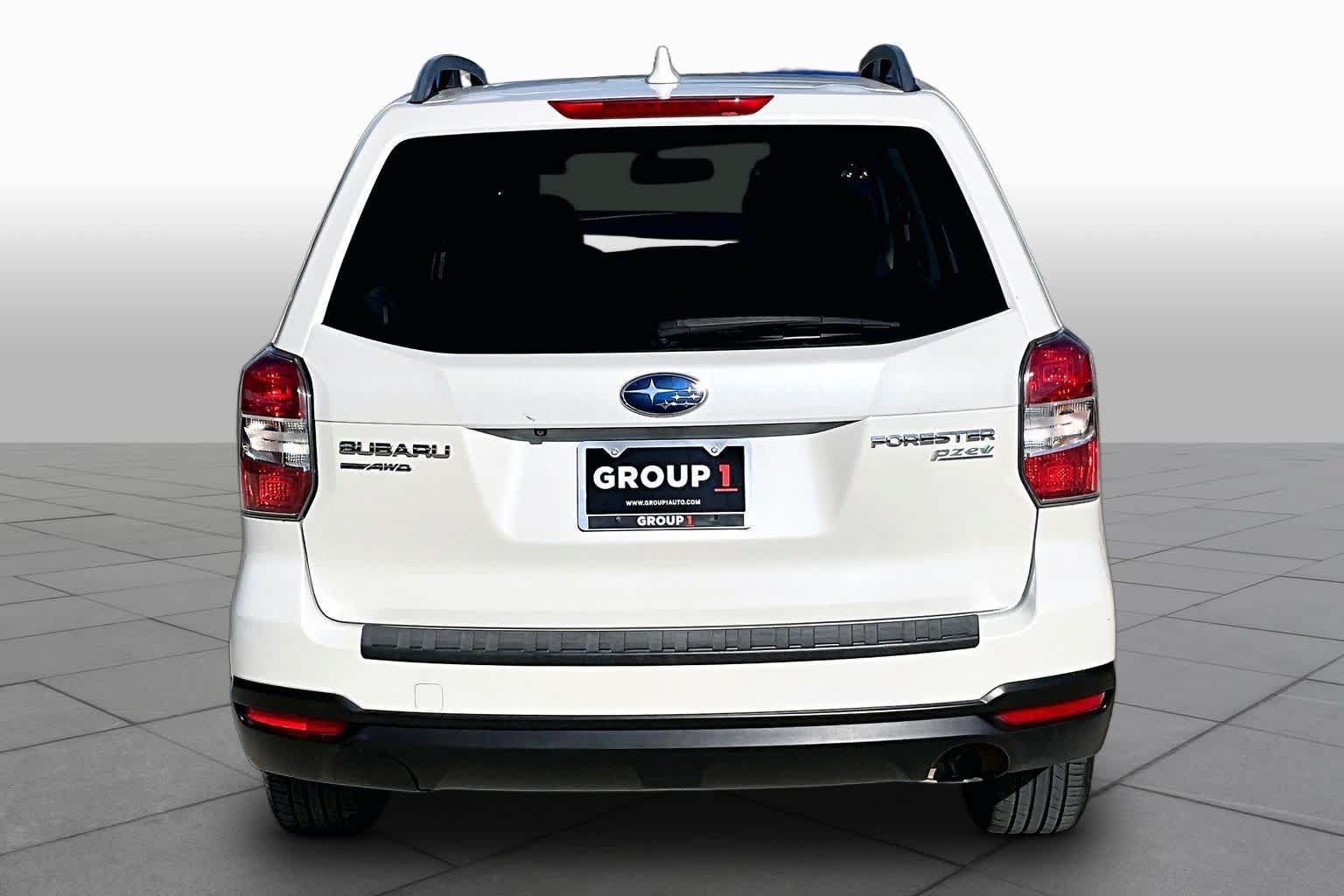 Used 2016 Subaru Forester 2.5i Premium AWD/4WD image 5